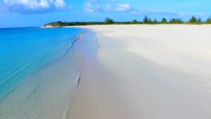 Read more about the article Here's Why It's Time to Plan a Vacation in Turks & Caicos | The Balancing Act