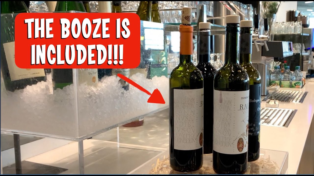 Read more about the article Are AIRPORT LOUNGES Worth It? Testing the Business Lounge from Lufthansa at Amsterdam Airport
