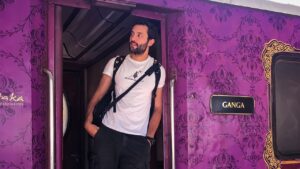Read more about the article India’s $7000 Luxury Train Ride